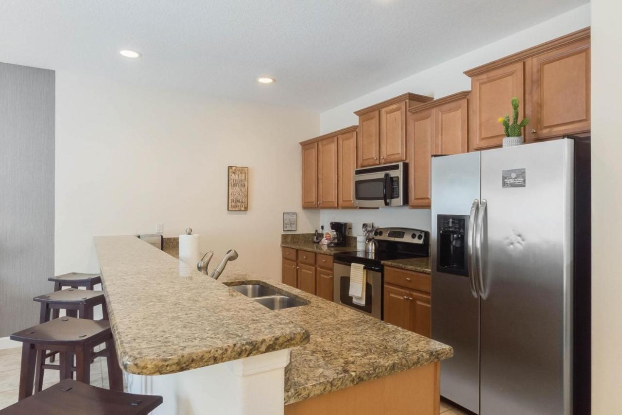 Townhome W Pool Near Disney & Orlando Attractions Kissimmee Exterior photo