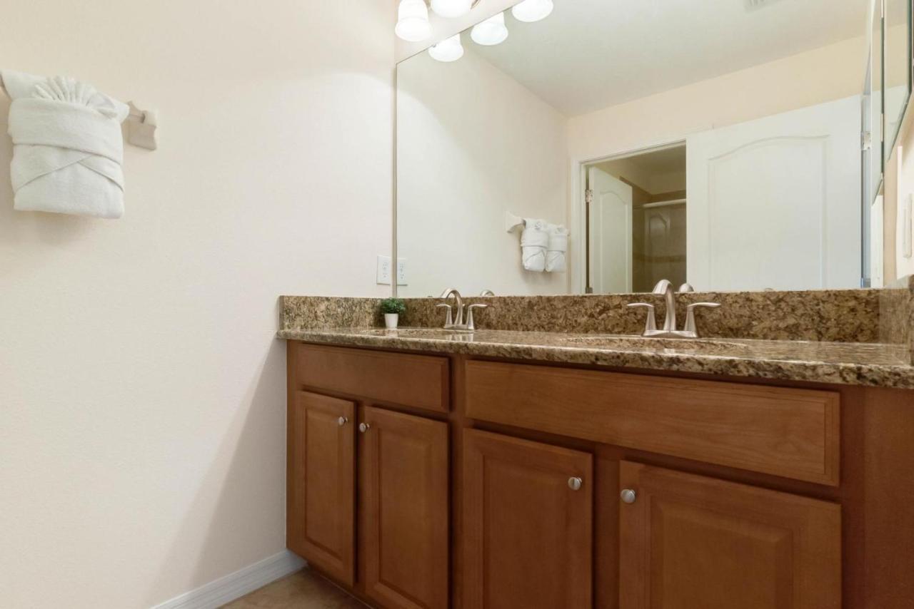 Townhome W Pool Near Disney & Orlando Attractions Kissimmee Exterior photo